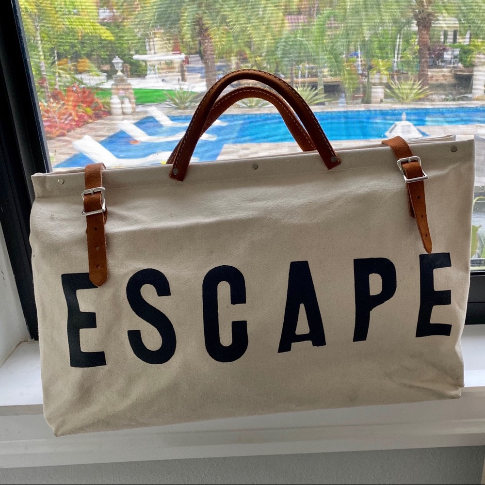 ESCAPE Canvas Utility Bag. Perfect for travel!